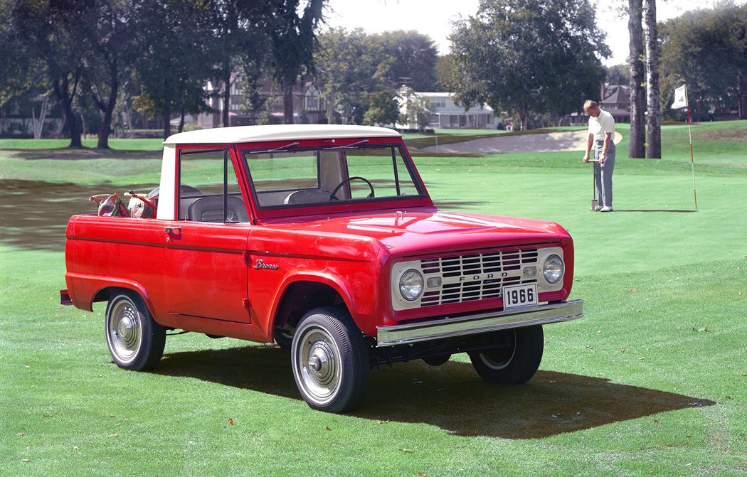 Ford Bronco Half Cab (1966)