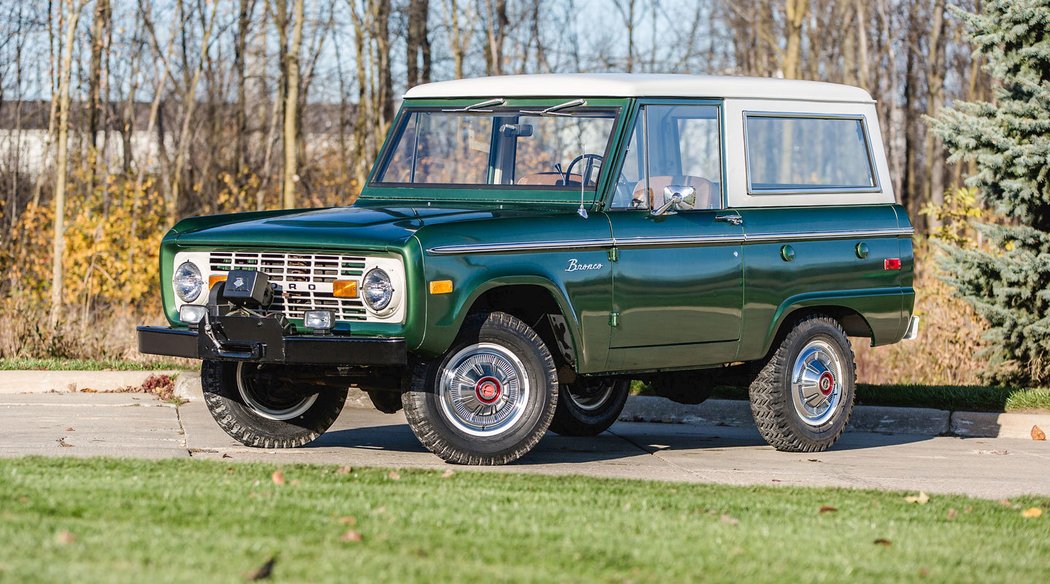 Ford Bronco Wagon (1973)