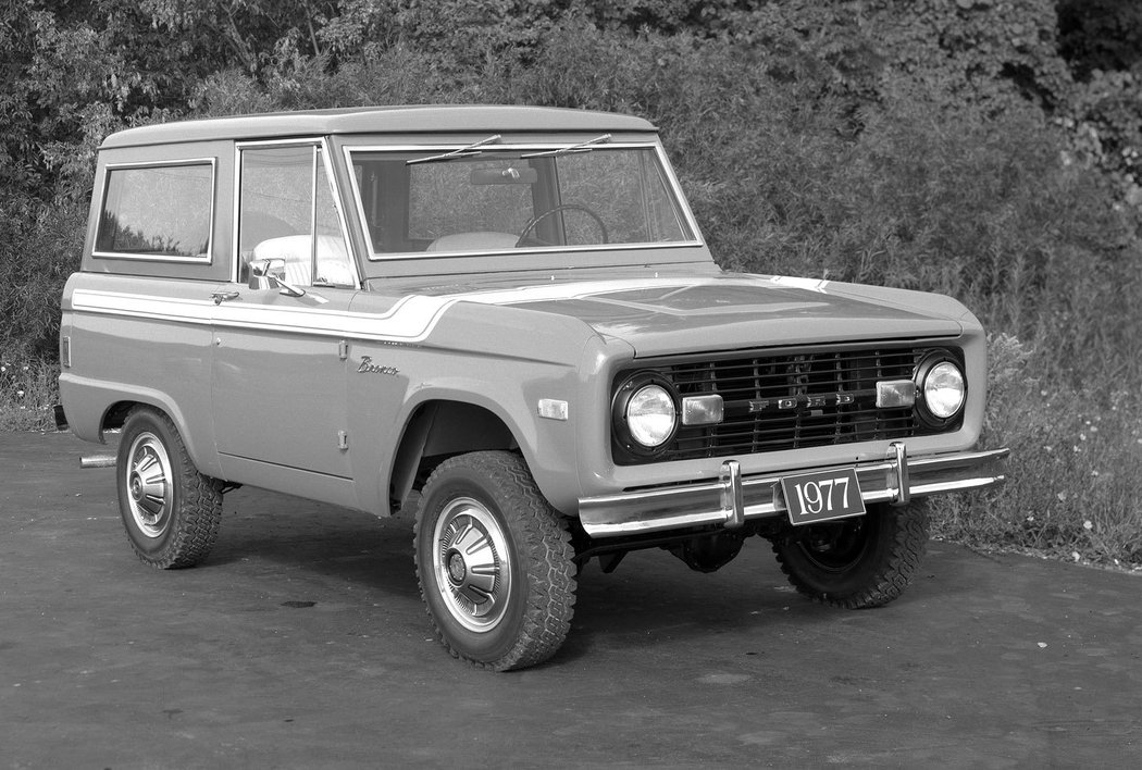 Ford Bronco Wagon (1973)