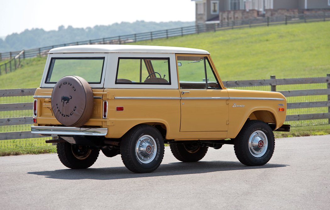 Ford Bronco Wagon (1973)