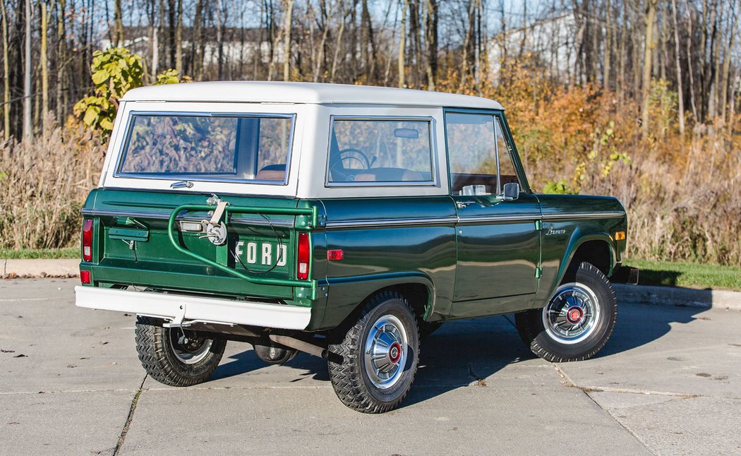 Ford Bronco Wagon (1973)