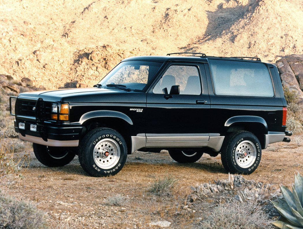 Ford Bronco XL (1989)