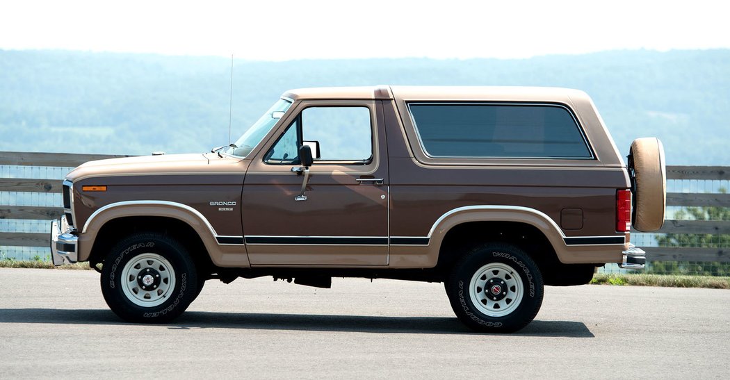 Ford Bronco (1982)