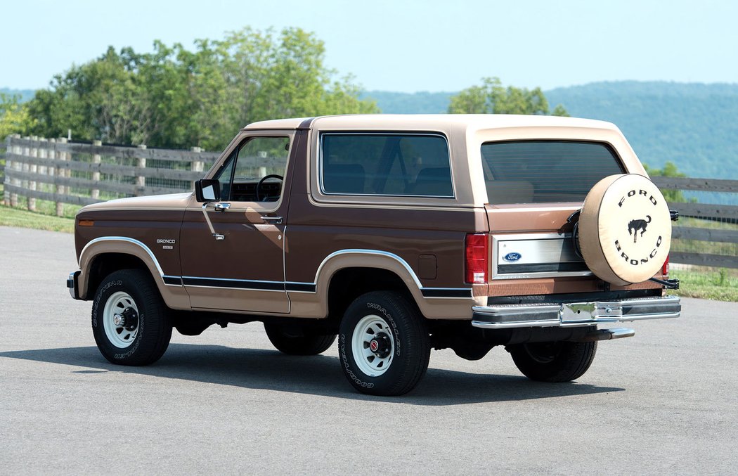 Ford Bronco (1982)