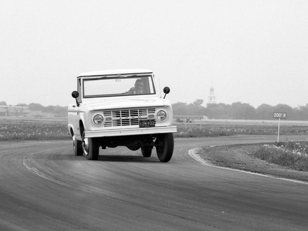 Ford Bronco (1966)