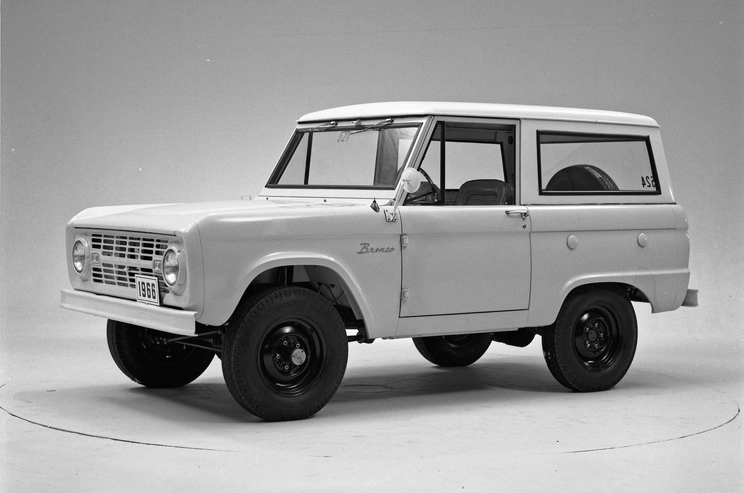 Ford Bronco (1966)