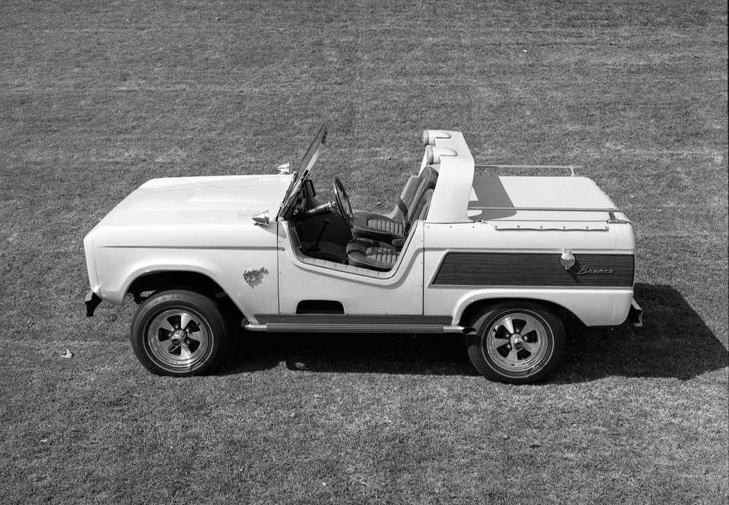 Ford Bronco (1966)