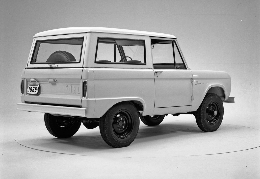 Ford Bronco (1966)