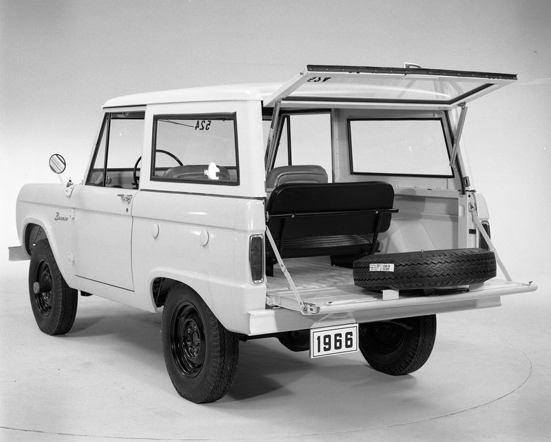 Ford Bronco (1966)