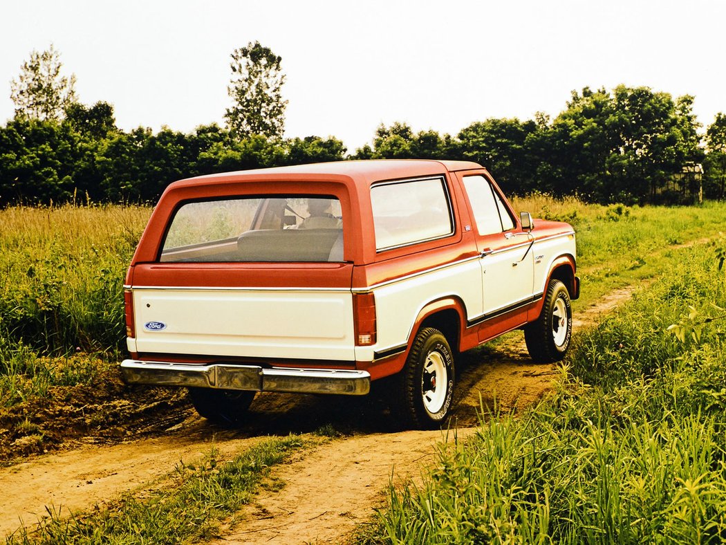 Ford Bronco (1982)