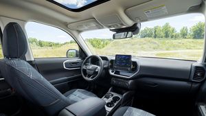 Ford si patentoval podlahový airbag do kufru, má chránit posádku před nákladem