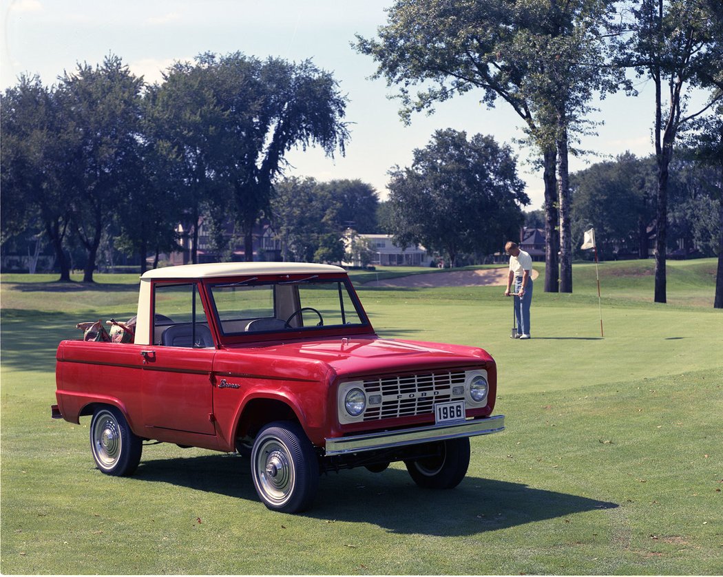 1966 Ford Bronco Offroad