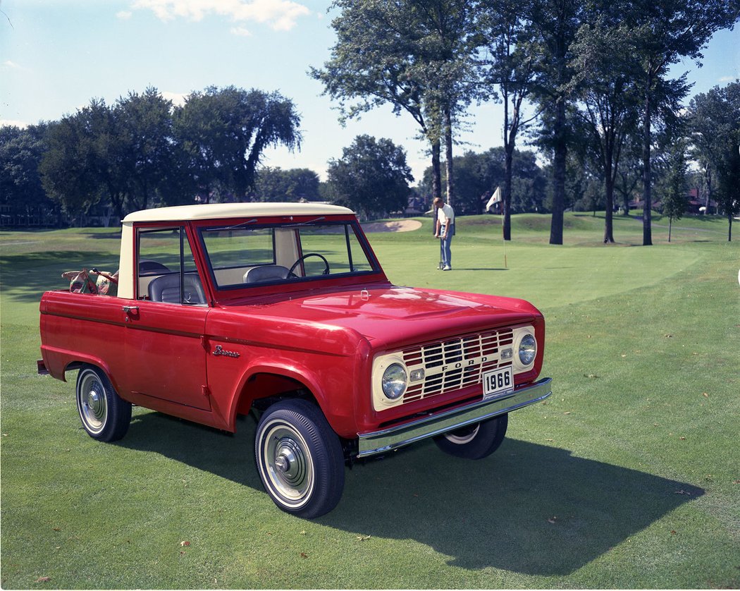 1966 Ford Bronco Offroad