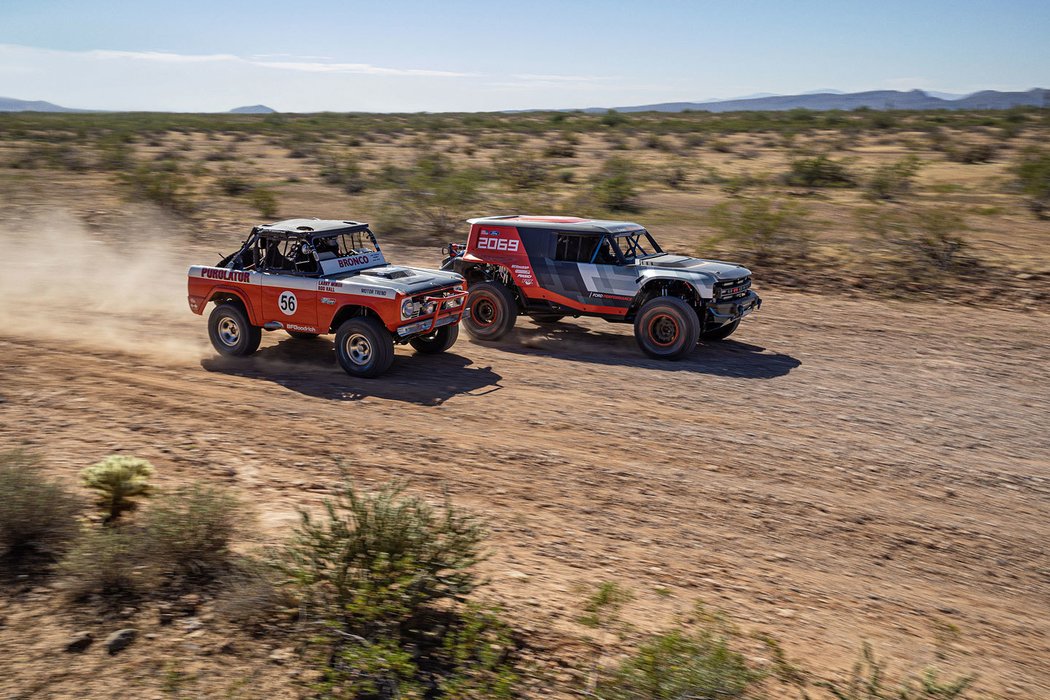 Ford Bronco R Race