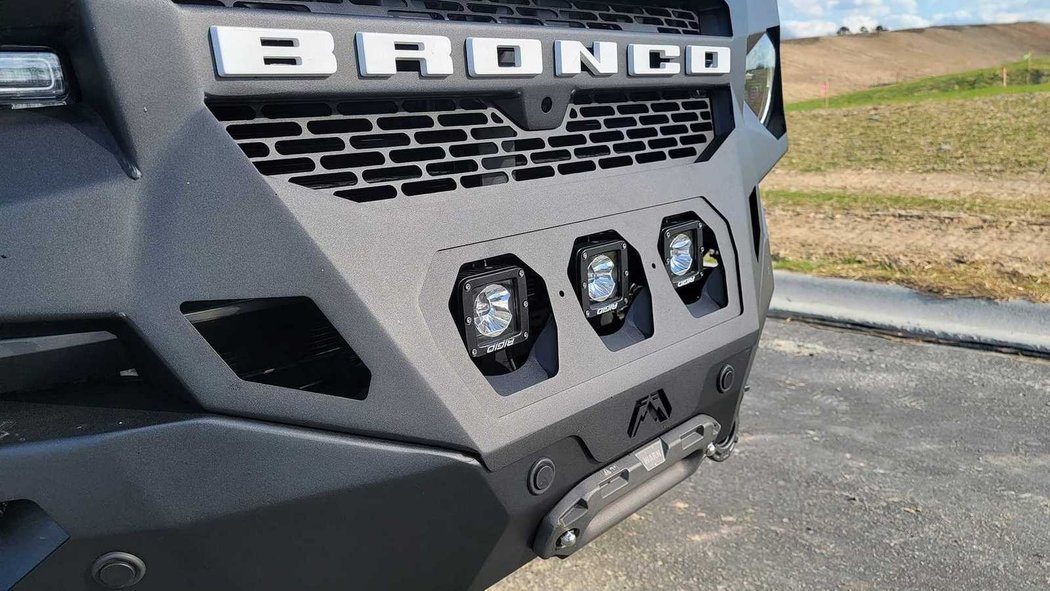 Ford Bronco Gumper