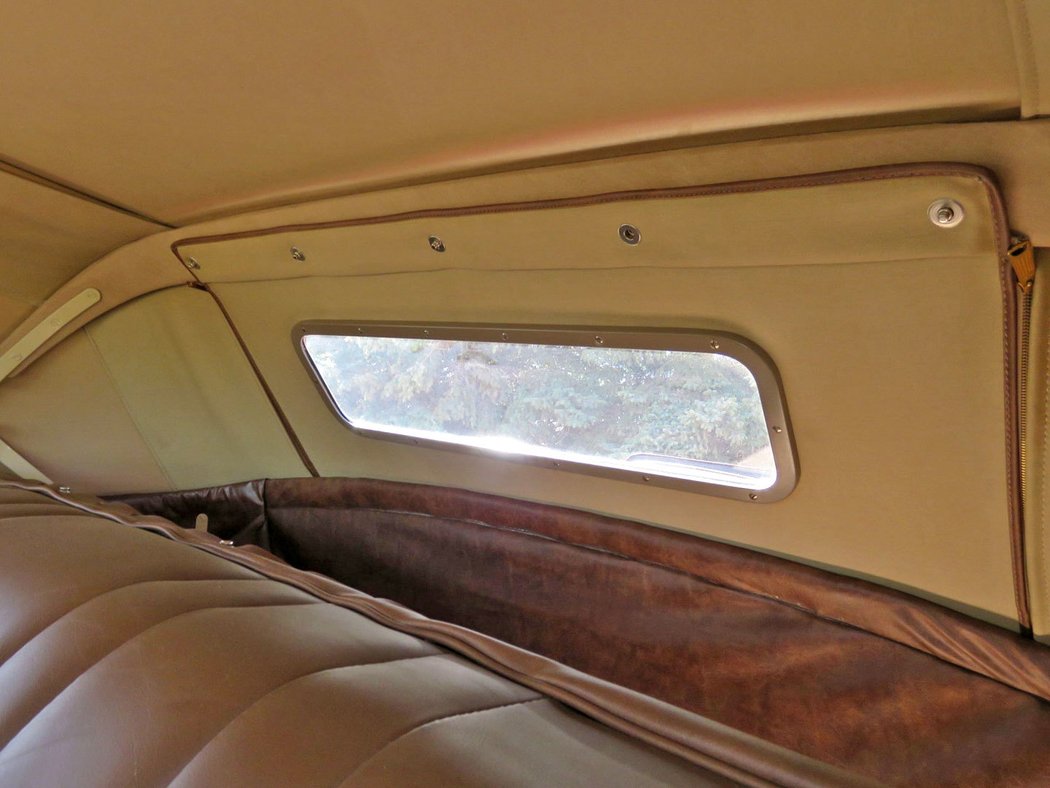 Ford Cabriolet Rumble Seat Convertible (1936)