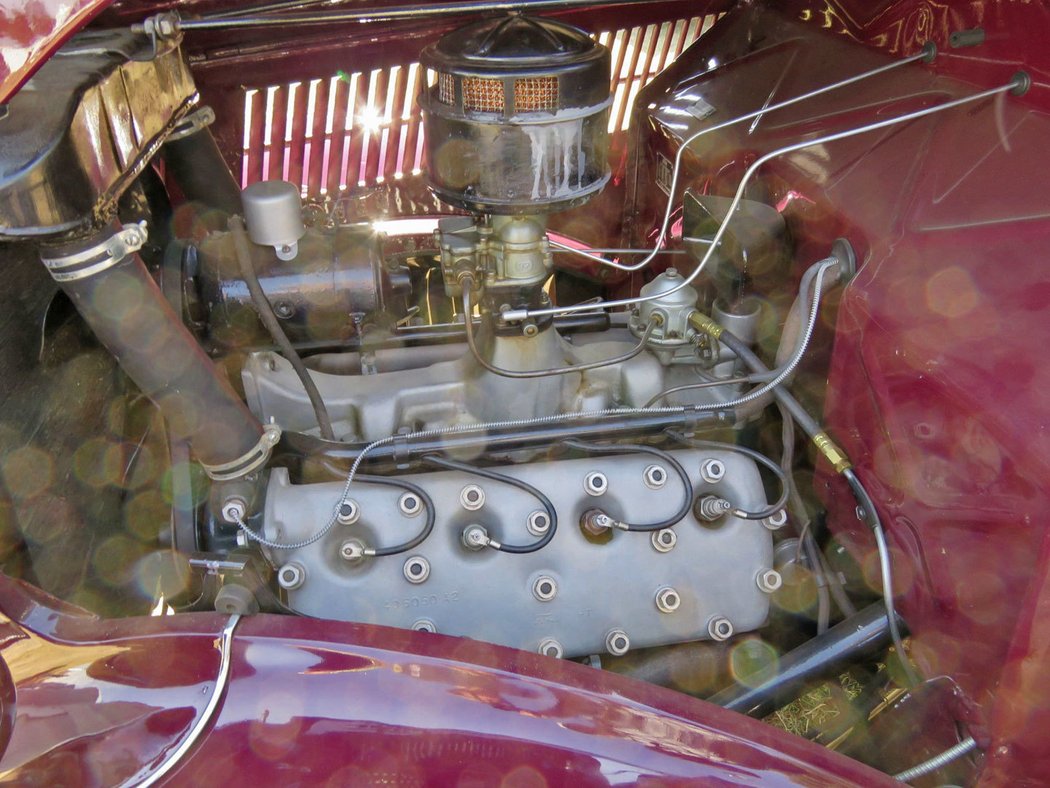 Ford Cabriolet Rumble Seat Convertible (1936)