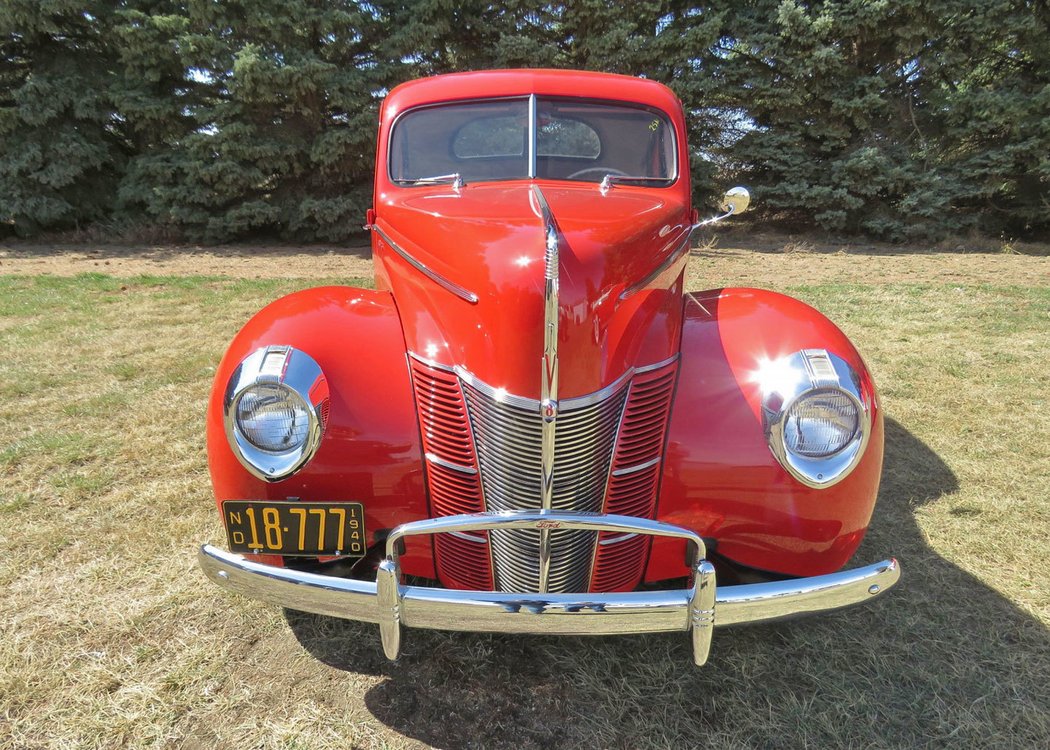 Ford Coupe (1940)