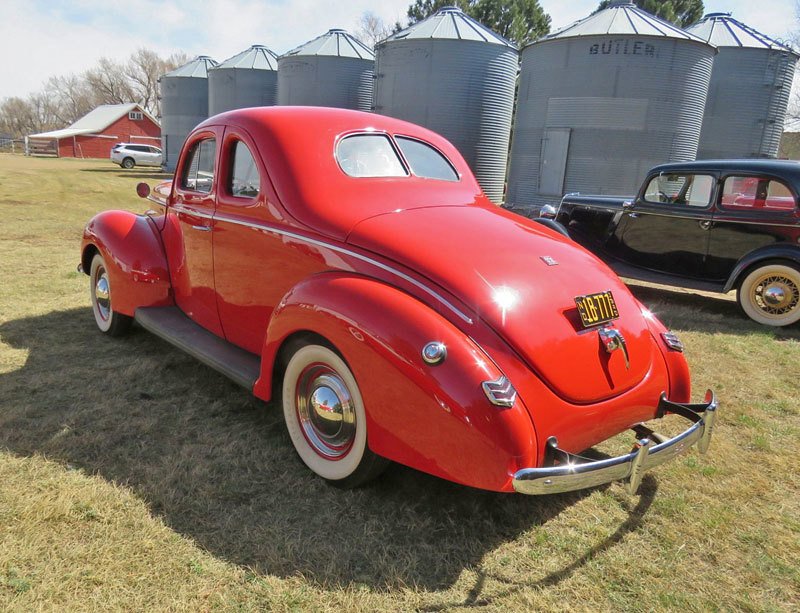 Ford Coupe (1940)