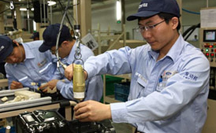 Ford postaví v Číně továrnu za 14 miliard