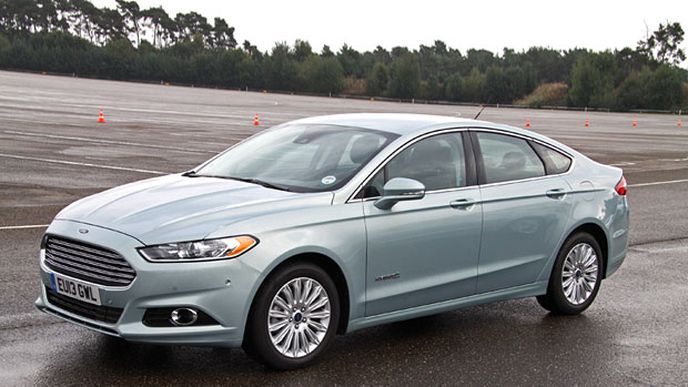 Nový Ford Mondeo: První jízdní dojmy Nový Ford Mondeo: První jízdní dojmy