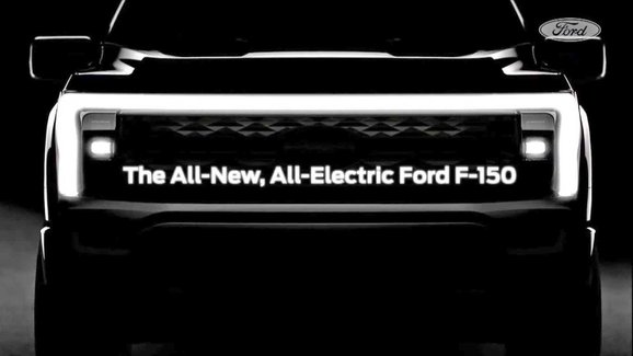 Elektrickou F-150 teprve čeká premiéra, přesto už Ford navyšuje výrobu