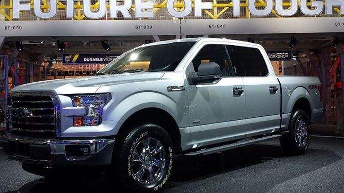 Ford F-150 na autosalonu v Detroitu