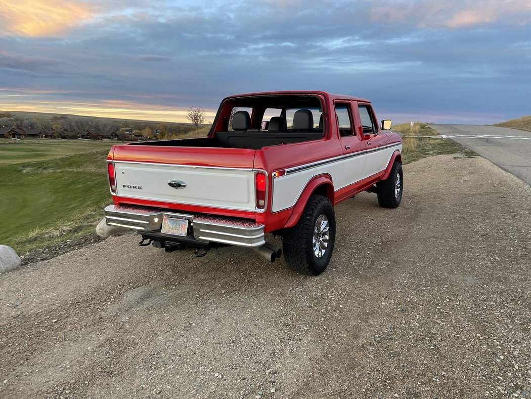 Supercharged Bronco-Style Ford F-150 SVT Raptor