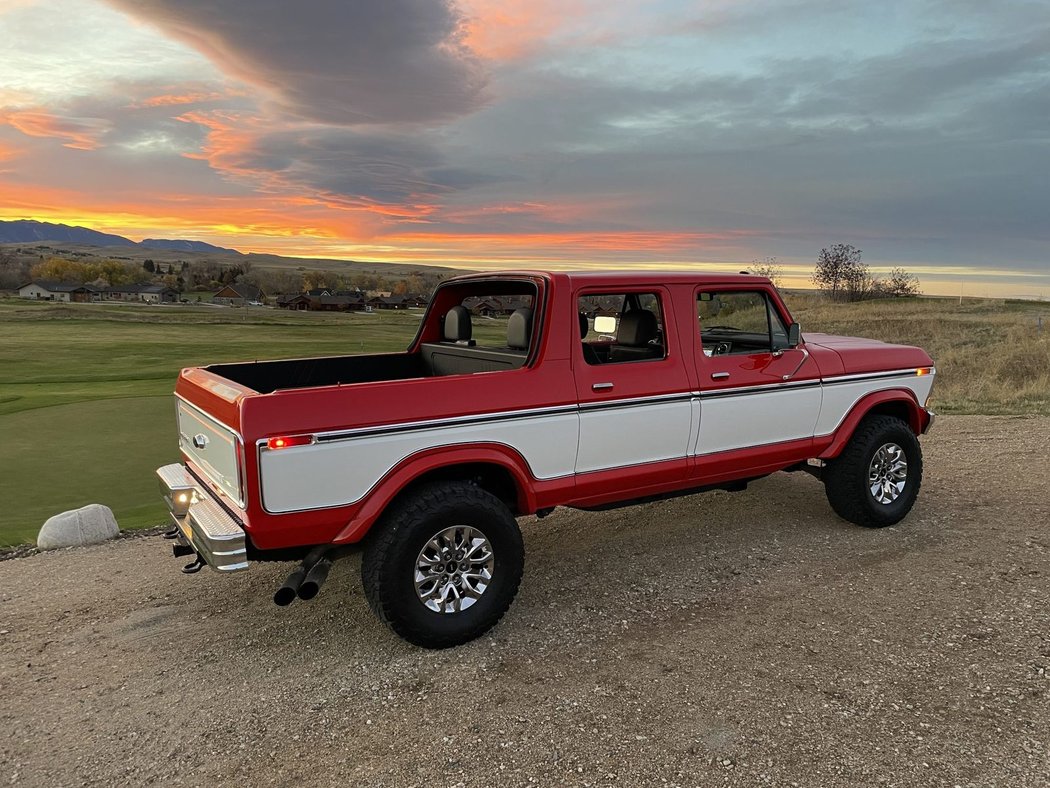 Supercharged Bronco-Style Ford F-150 SVT Raptor