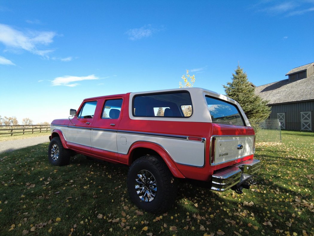 Supercharged Bronco-Style Ford F-150 SVT Raptor