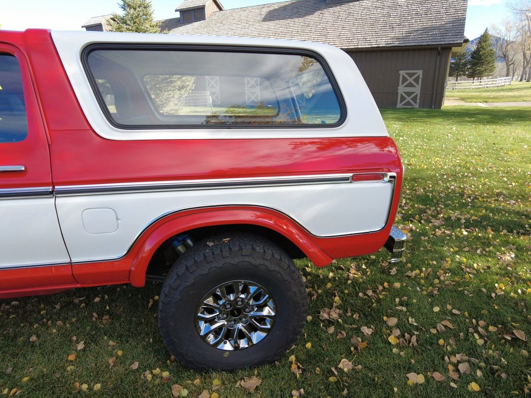 Supercharged Bronco-Style Ford F-150 SVT Raptor