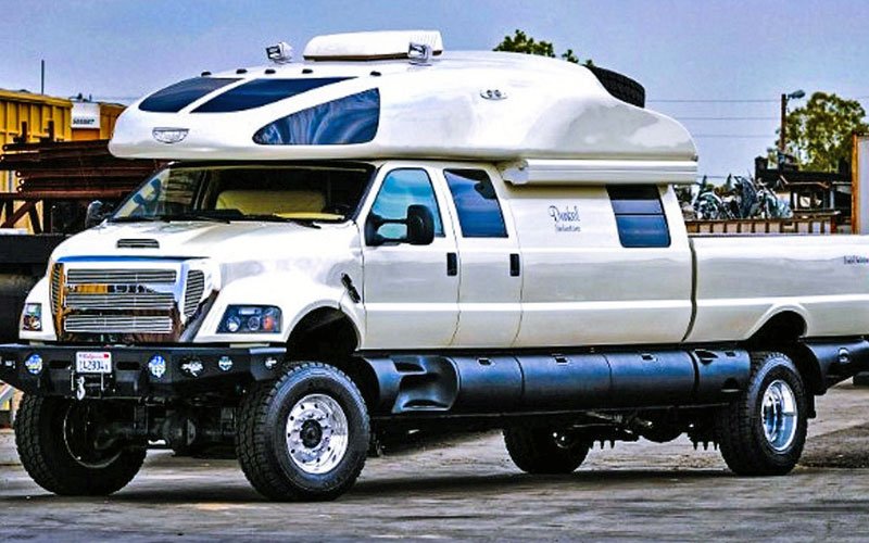 Ford F-750 World Cruiser