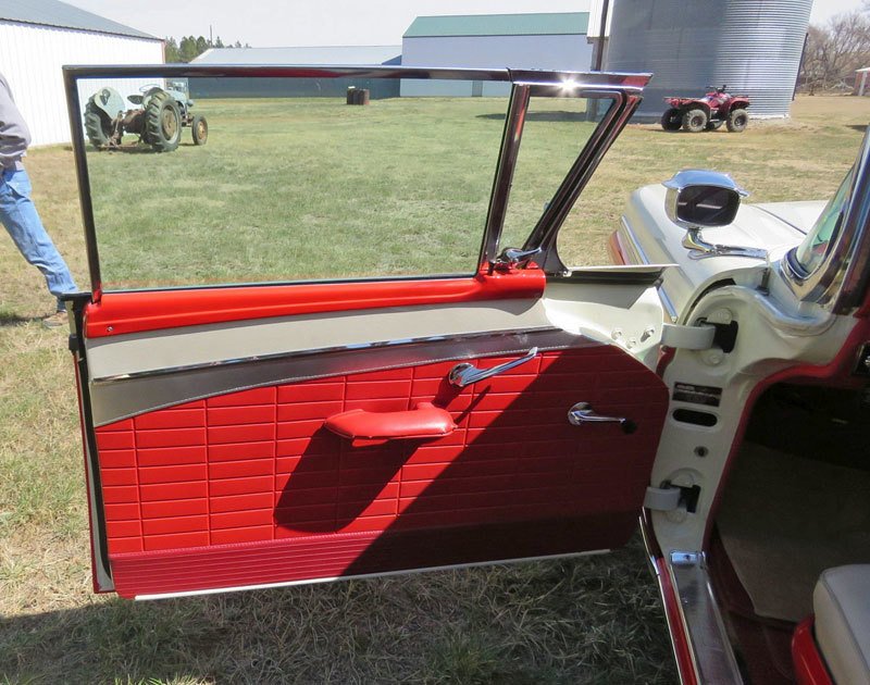 Ford Fairlane 500 Skyliner Retractable Hardtop (1957)