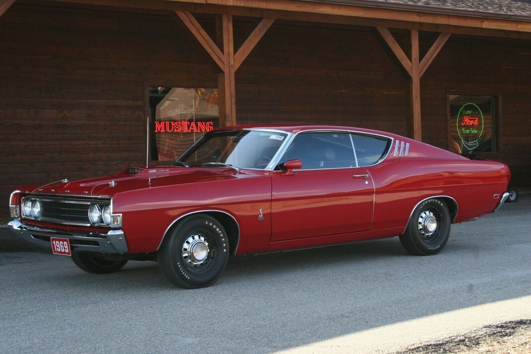 1969 Ford Fairlane Cobra