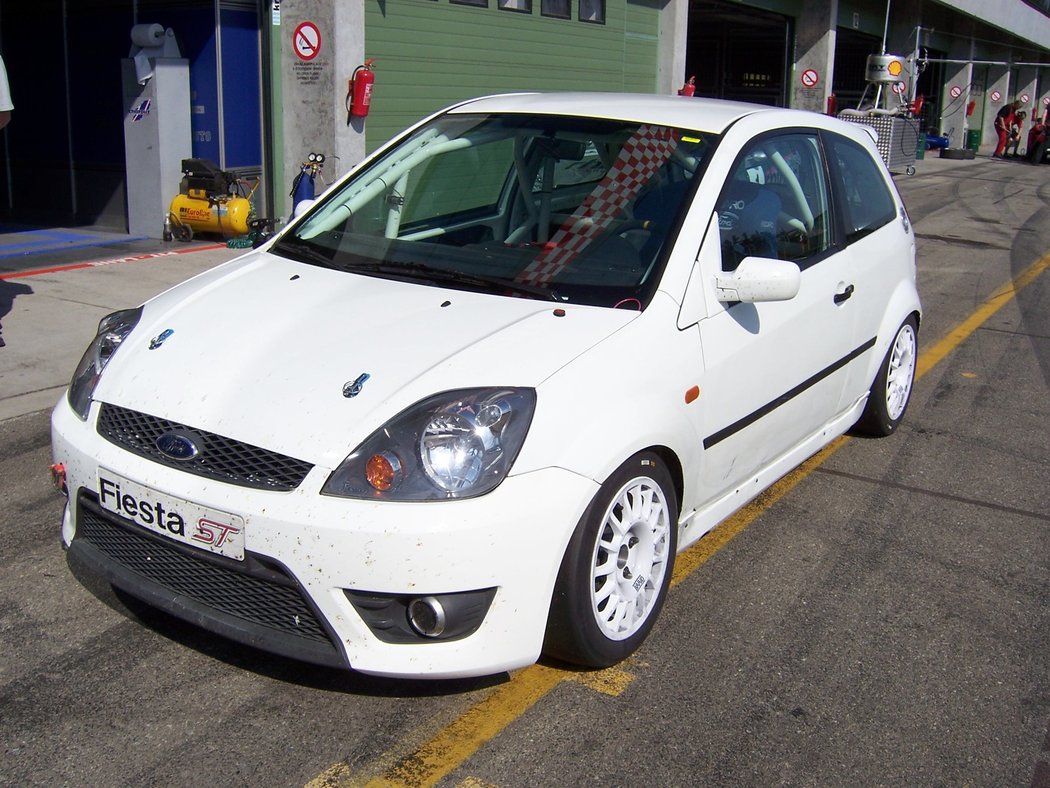 Ford Fiesta 1.6 ST CUP