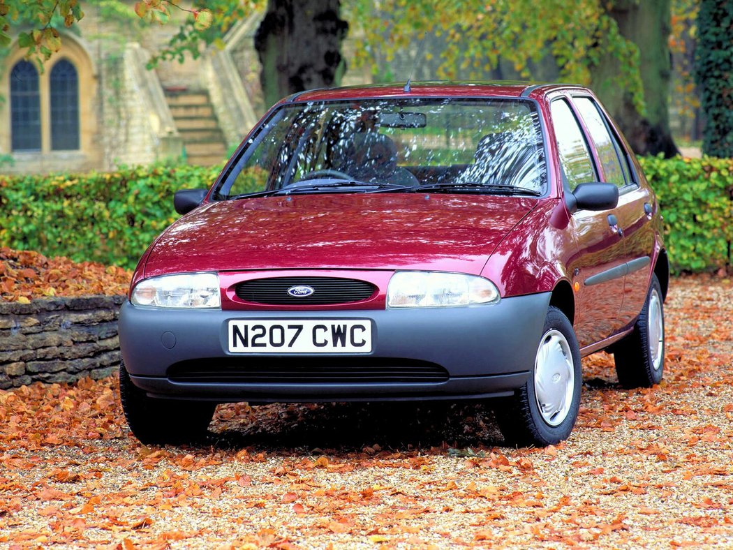 Ford Fiesta LX 5D (1995)