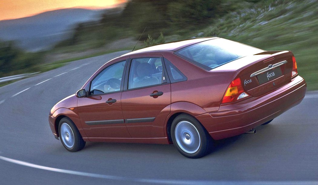 Ford Focus sedan (1998)