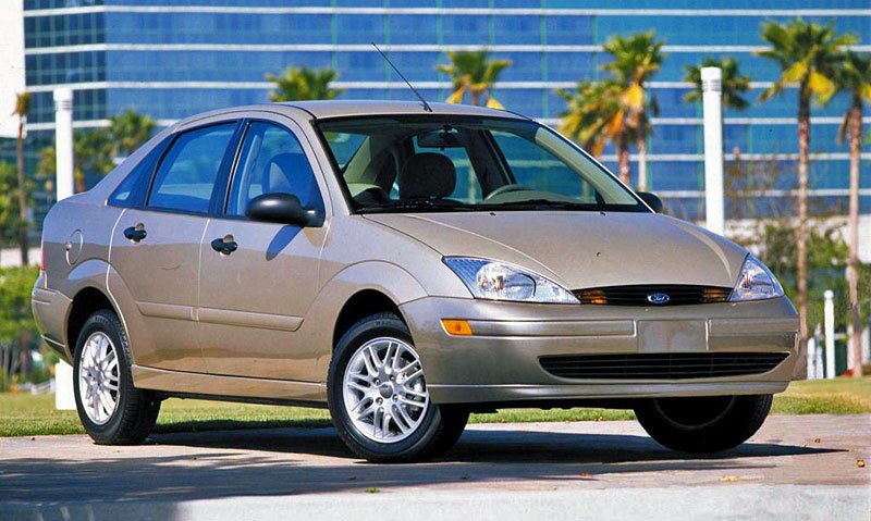 Ford Focus sedan USA (1998)