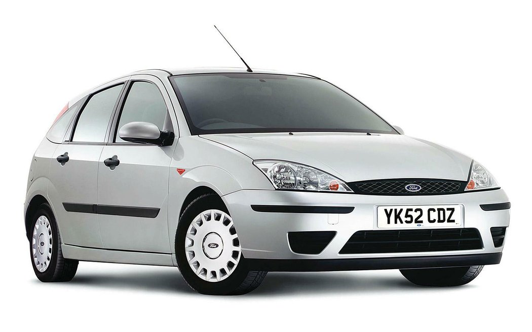 Ford Focus 5D (2001)