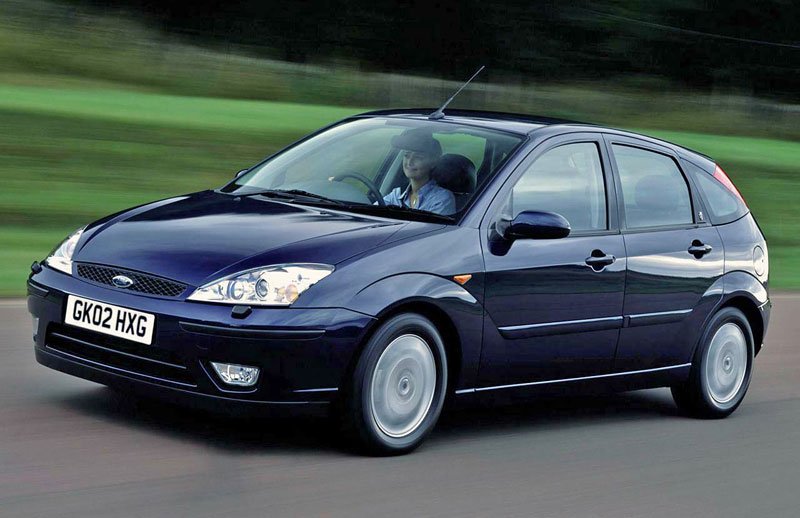 Ford Focus 5D (2001)