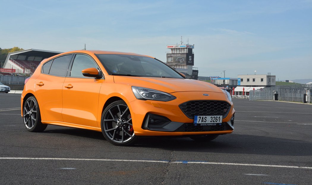 Ford Focus ST 2.0 EcoBoost