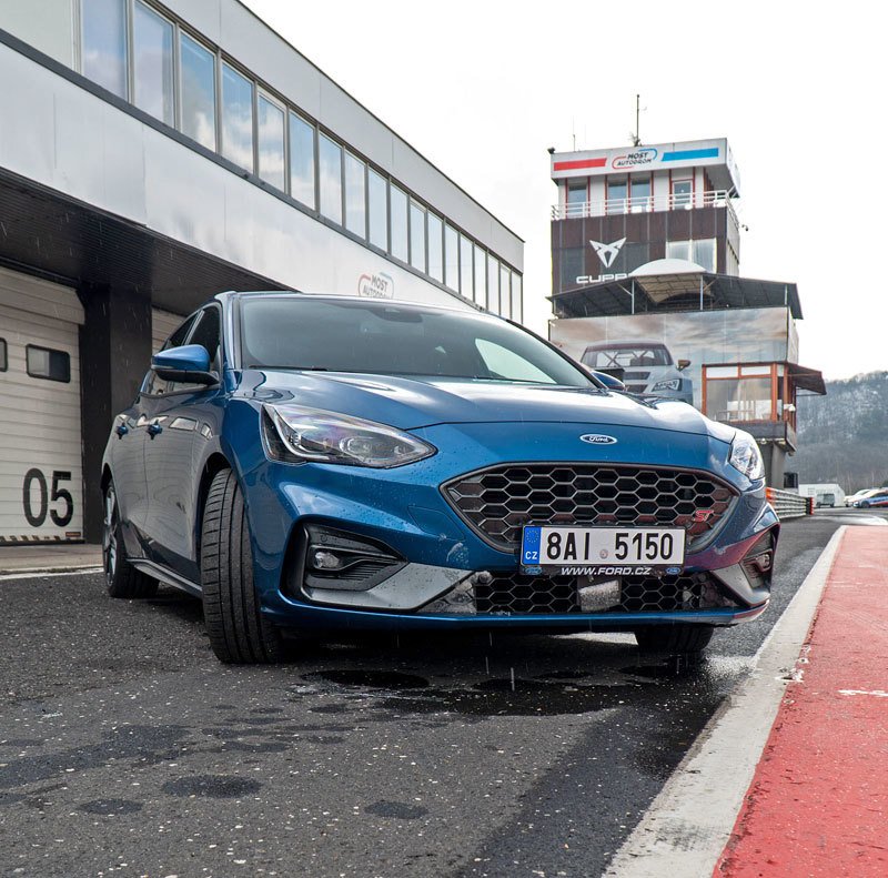 Ford Focus ST Plus 2.3 EcoBoost (206 kW)