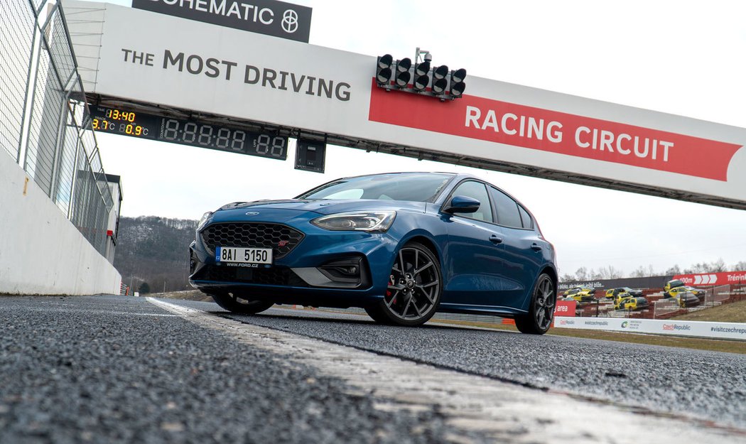 Ford Focus ST Plus 2.3 EcoBoost (206 kW)