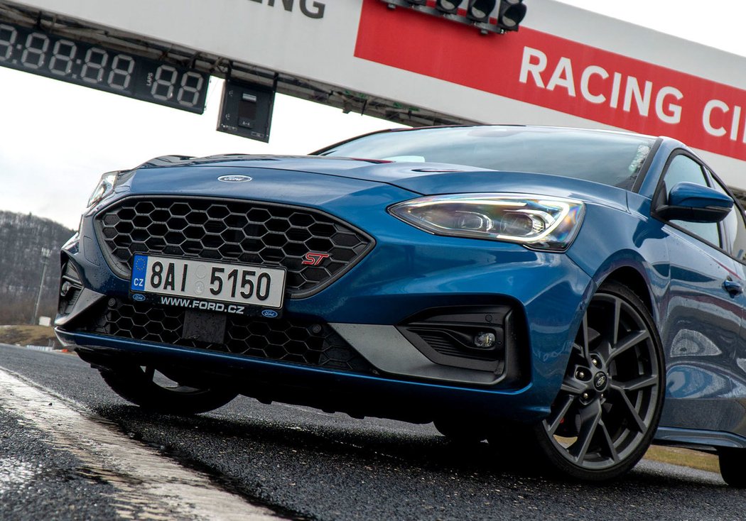 Ford Focus ST Plus 2.3 EcoBoost (206 kW)