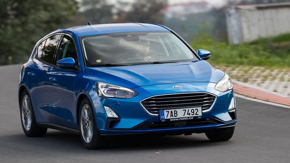 Ford Focus a Fiesta projdou příští rok elektrifikací. Dorazí jako mild-hybridy