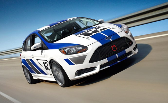 Ford Focus RS přijde 2015, dostane 2,3 turbo