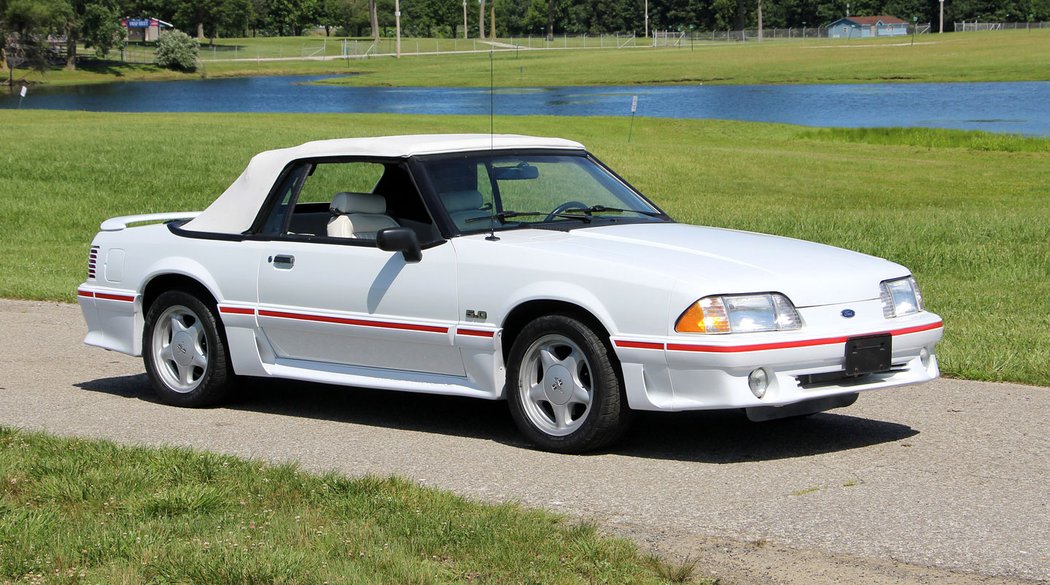 Ford Mustang Convertible 25th Anniversary