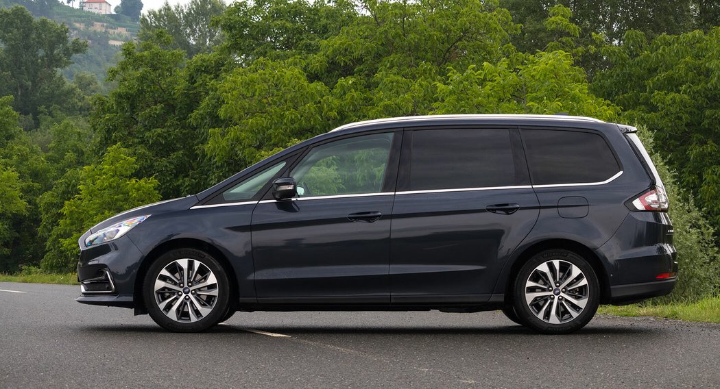 Ford Galaxy 2.5 Duratec Hybrid eCVT Titanium