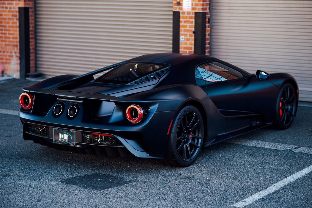 Ford GT