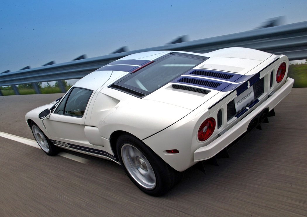 Ford GT